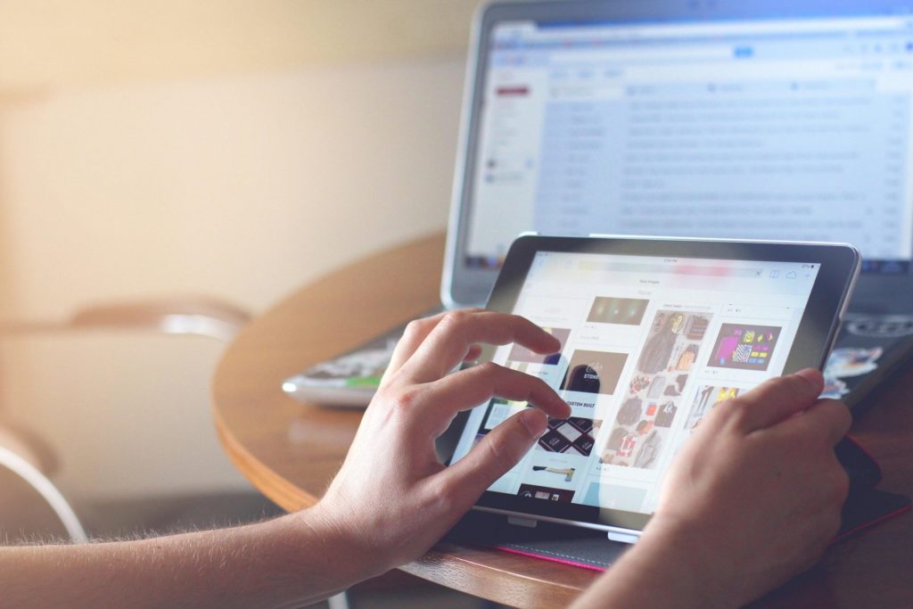 Storytelling Techniques in the digital era: techniques and effects